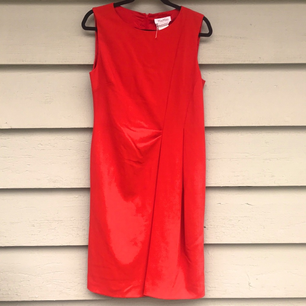 Stunning Max Mara red dress and NWT                    size 44 eur, 6-8 US
